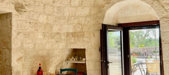 Дом с 9 комнатами в Чистернино, Италия № 124846 45