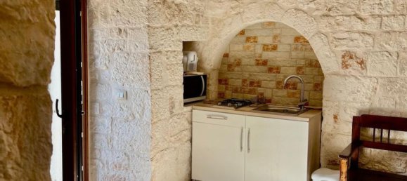 Дом с 9 комнатами в Чистернино, Италия № 124846 44