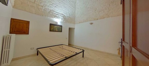 Дом с 9 комнатами в Чистернино, Италия № 124846 15