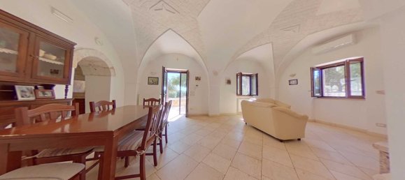 Дом с 9 комнатами в Чистернино, Италия № 124846 13