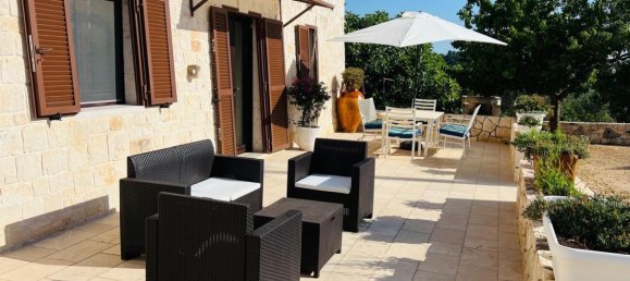 Дом с 9 комнатами в Чистернино, Италия № 124846 29