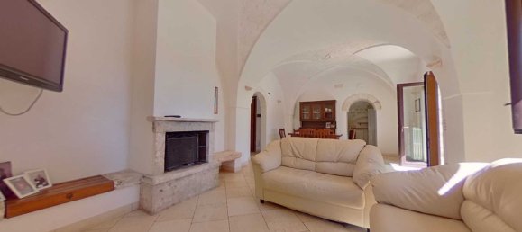 Дом с 9 комнатами в Чистернино, Италия № 124846 33