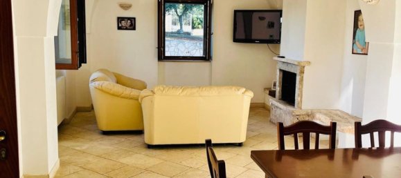 Дом с 9 комнатами в Чистернино, Италия № 124846 46