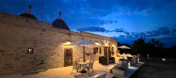 Дом с 9 комнатами в Чистернино, Италия № 124846 38