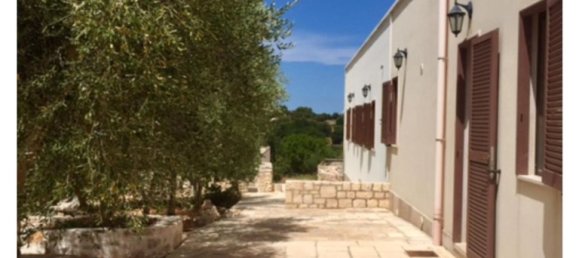 Дом с 9 комнатами в Чистернино, Италия № 124846 28