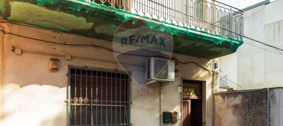 3 bedrooms Apartment in Valverde, Italy No. 328002 3