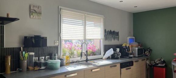 3 bedrooms House in Fecamp, France No. 357317 8