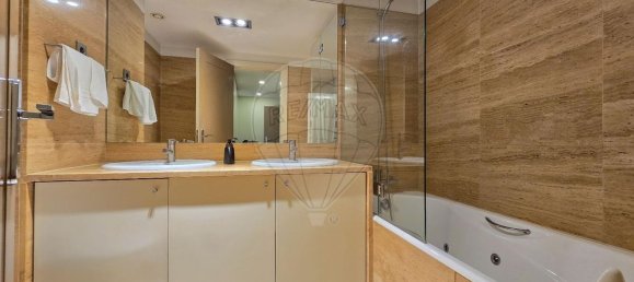 4 chambres Duplex à Porto, Portugal No. 81937 39