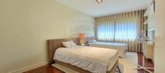 4 chambres Duplex à Porto, Portugal No. 81937 23