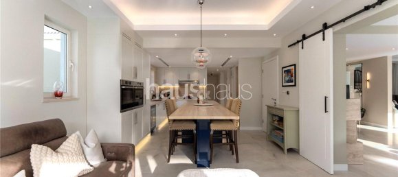 Villa T3 em Jumeirah Park, UAE N.º 98514 7