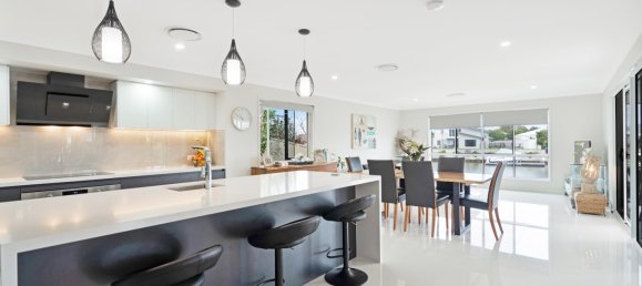 5 chambres Maison à Bongaree, Australia No. 853 5