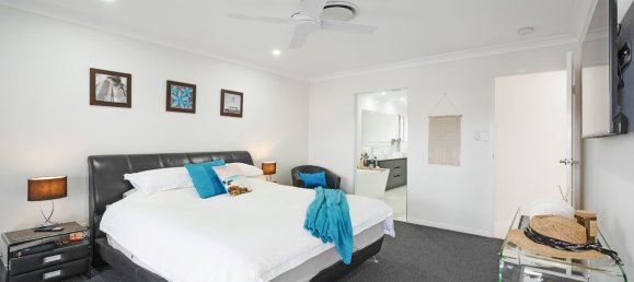 5 chambres Maison à Bongaree, Australia No. 853 9