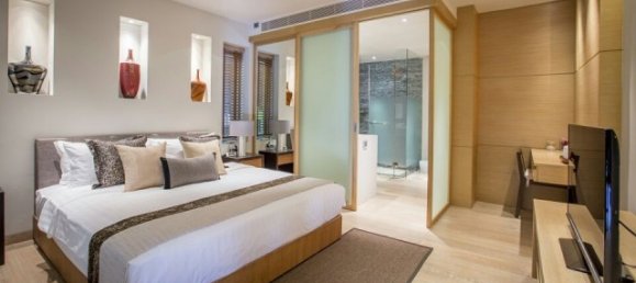 5 bedrooms Villa in Phuket, Thailand No. 12400 17