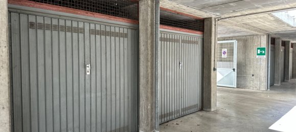14m² Garage in Reggio Emilia, Italy No. 301692 6