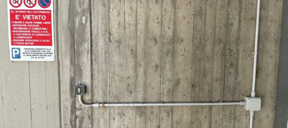 14m² Garage in Reggio Emilia, Italy No. 301692 17