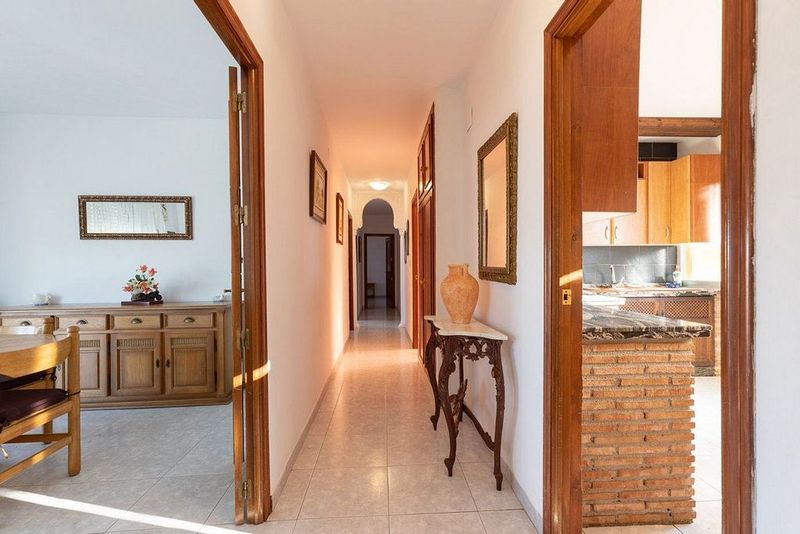 Квартира с 3 спальнями в Мораледа-де-Сафайона, Испания № 228351