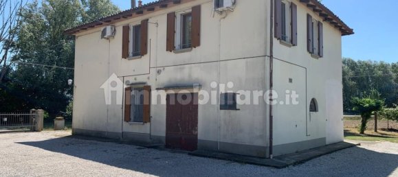 3 bedrooms House in Molinella, Italy No. 296826 4