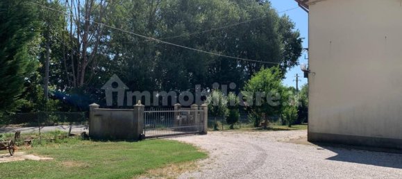 3 bedrooms House in Molinella, Italy No. 296826 12