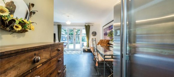 3 Schlafzimmer Haus in London, United Kingdom, Nr. 12917 9