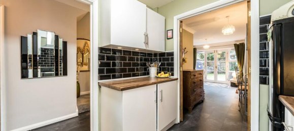 3 Schlafzimmer Haus in London, United Kingdom, Nr. 12917 8