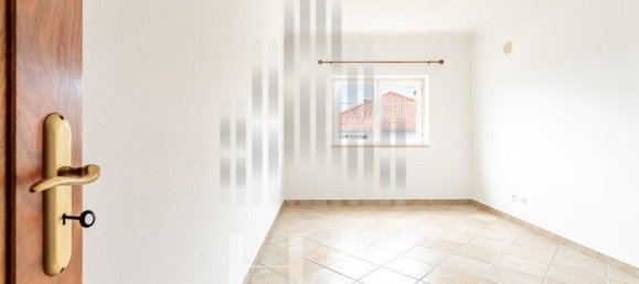 4 bedrooms Villa in Sintra, Portugal No. 102365 19