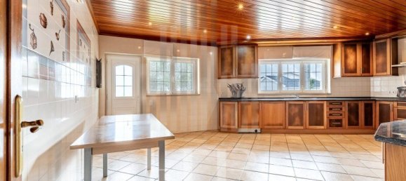 4 bedrooms Villa in Sintra, Portugal No. 102365 22