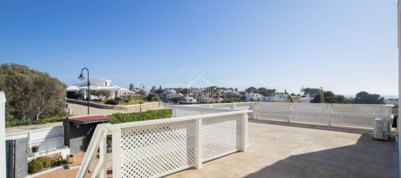 4 bedrooms Villa in Sant Lluis, Spain No. 1445 7