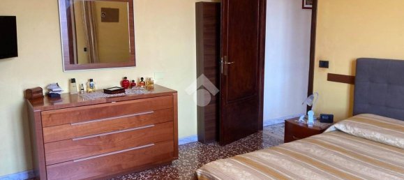 Apartamento T2 em Parma, Italy N.º 170223 15