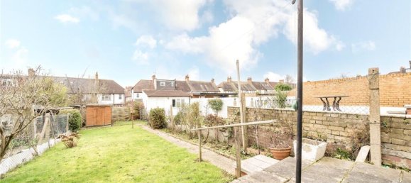 4 bedrooms House in London, United Kingdom No. 12909 3