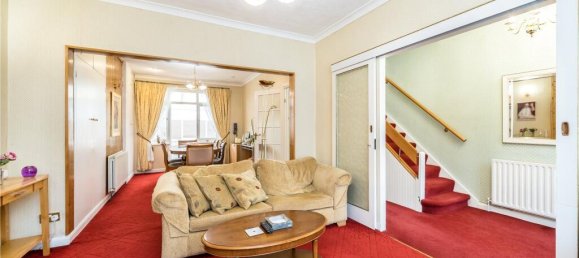 4 bedrooms House in London, United Kingdom No. 12909 2