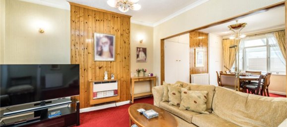 4 bedrooms House in London, United Kingdom No. 12909 13