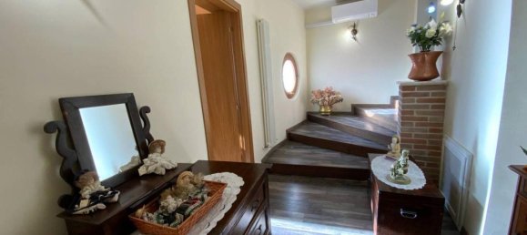 6 rooms Villa in Sant'Omero, Italy No. 36730 44