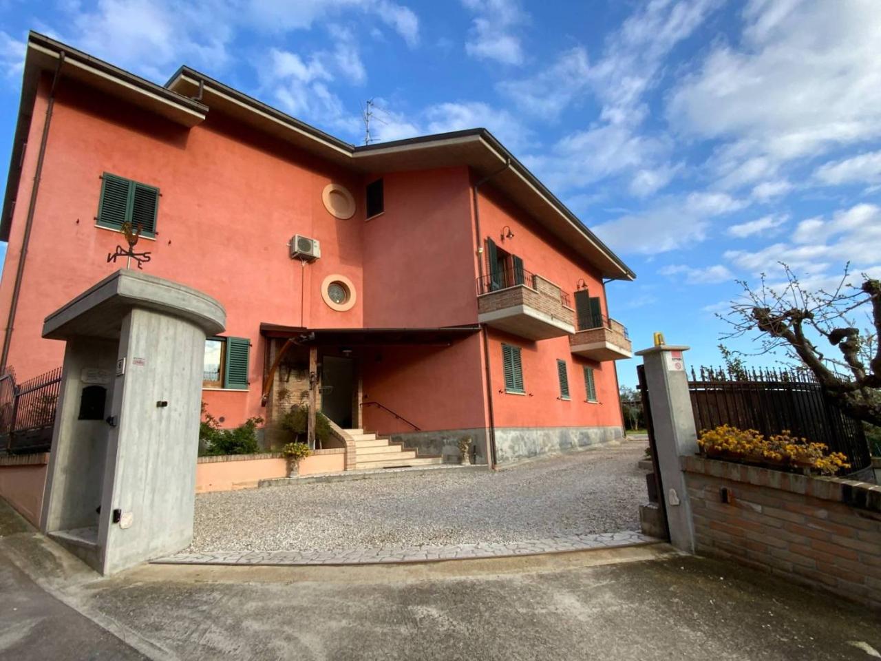 6 rooms Villa in Sant'Omero, Italy No. 36730