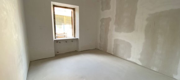 5غرفة شقة في Guarene, Italy رقم 102884 13