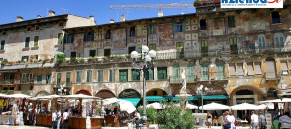 2 rooms Commercial property in Verona, Italy No. 201998 9