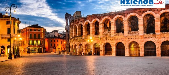 2 rooms Commercial property in Verona, Italy No. 201998 4