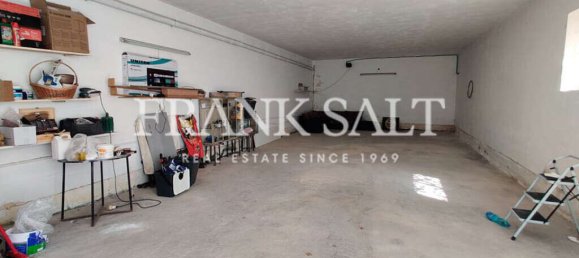 3 bedrooms House in Swatar, Malta No. 10830 16