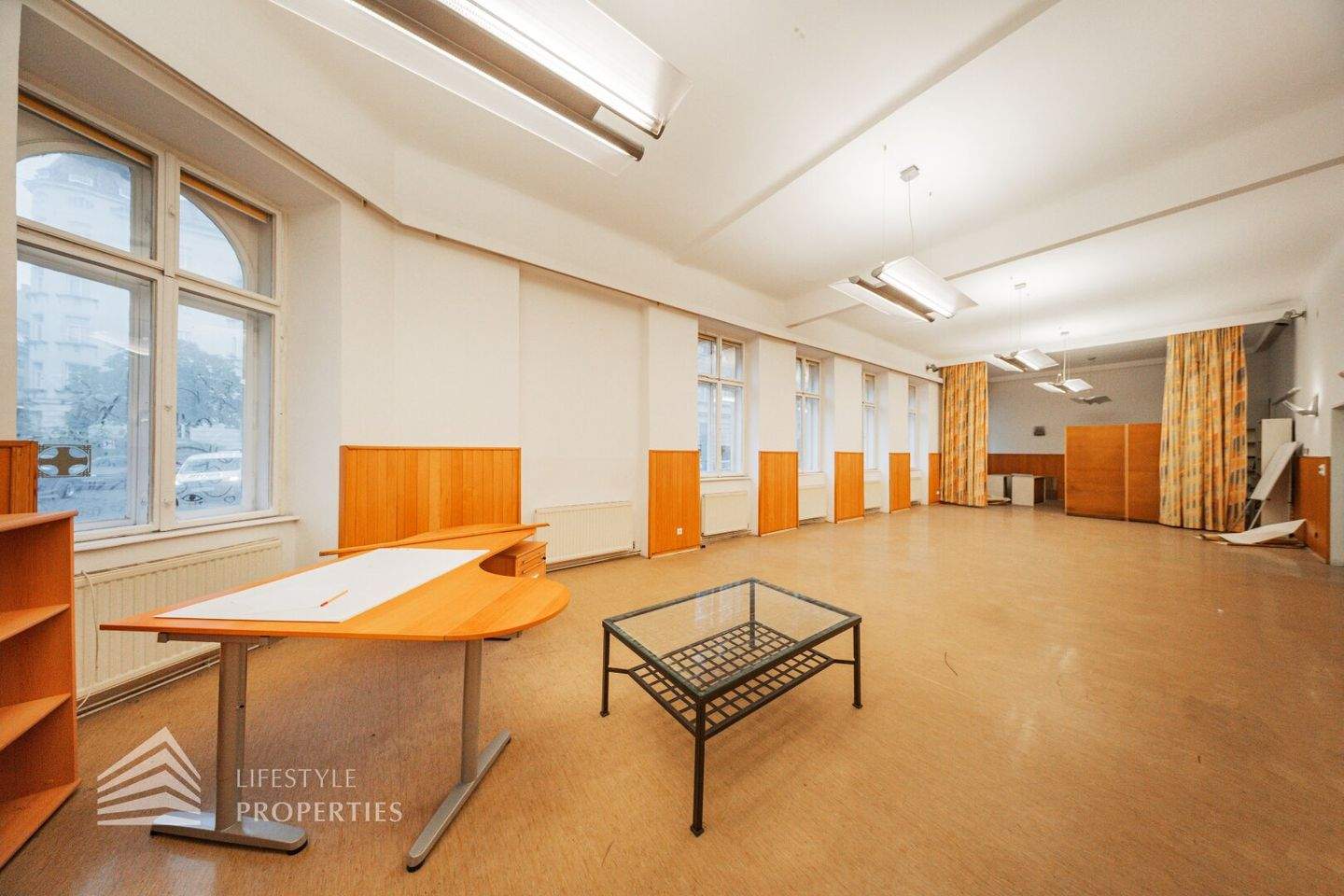 2 rooms Office in Josefstadt, Austria No. 248398