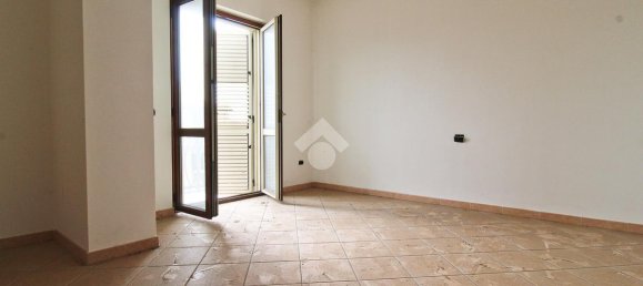 Квартира с 4 комнатами в Кропани, Италия № 7346 11