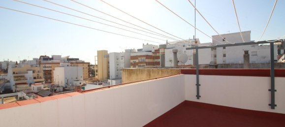 Apartamento de 3 dormitorios en Huelva, Spain No. 149715 27