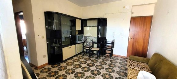 Apartamento T2 em Motta San Giovanni, Italy N.º 171227 5