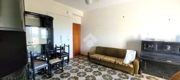 Apartamento T2 em Motta San Giovanni, Italy N.º 171227 4