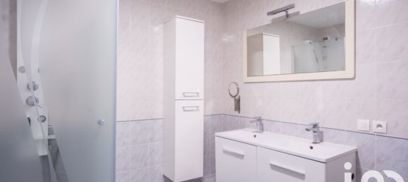 Apartamento de 2 dormitorios en Florange, France No. 280516 9