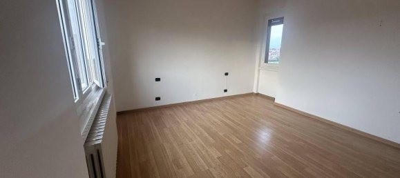 2 rooms Apartment in Inzago, Italy No. 38328 9