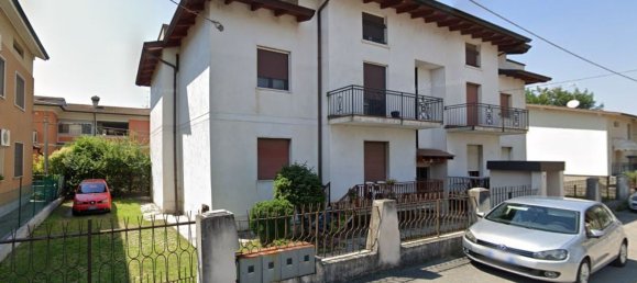 3 rooms Apartment in Travagliato, Italy No. 4386 20