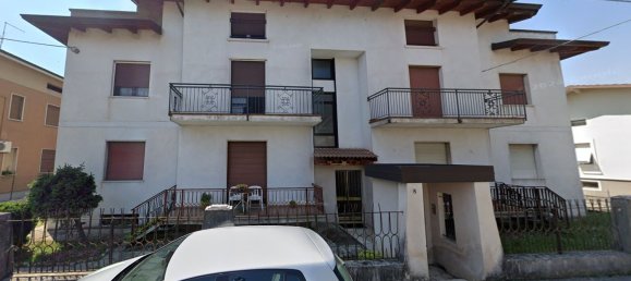 3 rooms Apartment in Travagliato, Italy No. 4386 19
