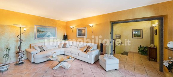 3 غرف نوم فيلا في Salò, Italy رقم 132800 11