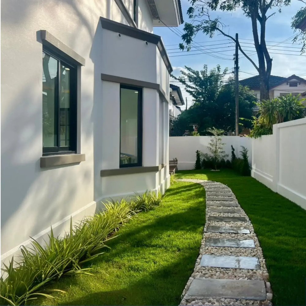 3 bedrooms House in Chalong, Thailand No. 26173