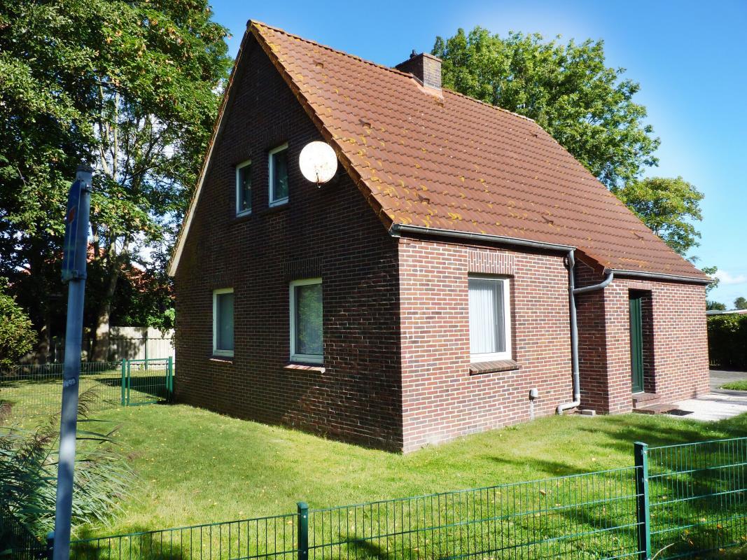 4 rooms House in Aurich, Germany No. 305021