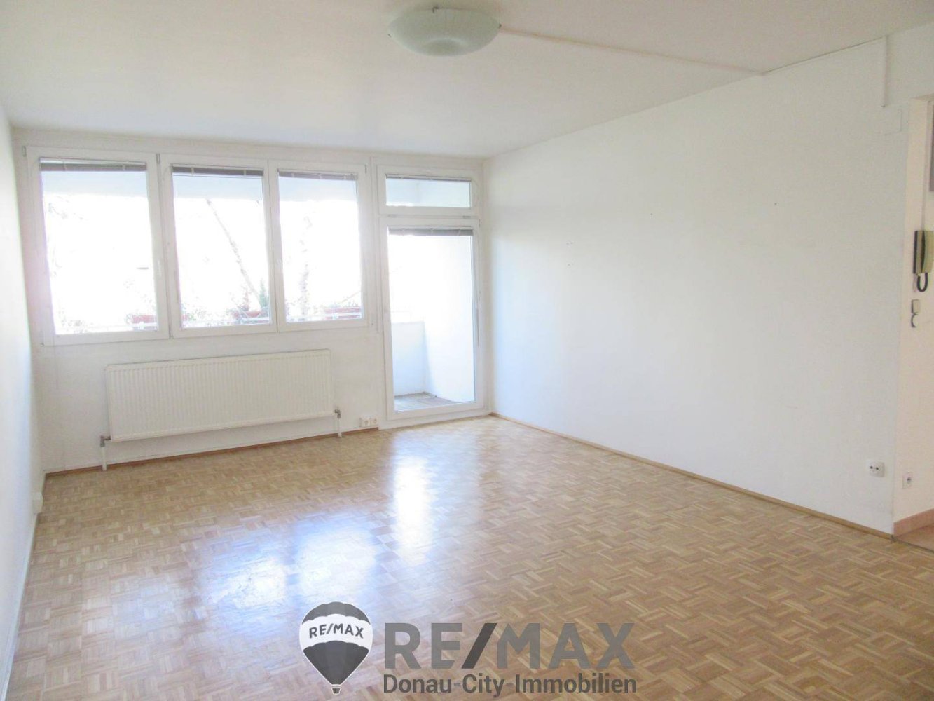 2 rooms Apartment in Maria Enzersdorf, Austria No. 179342